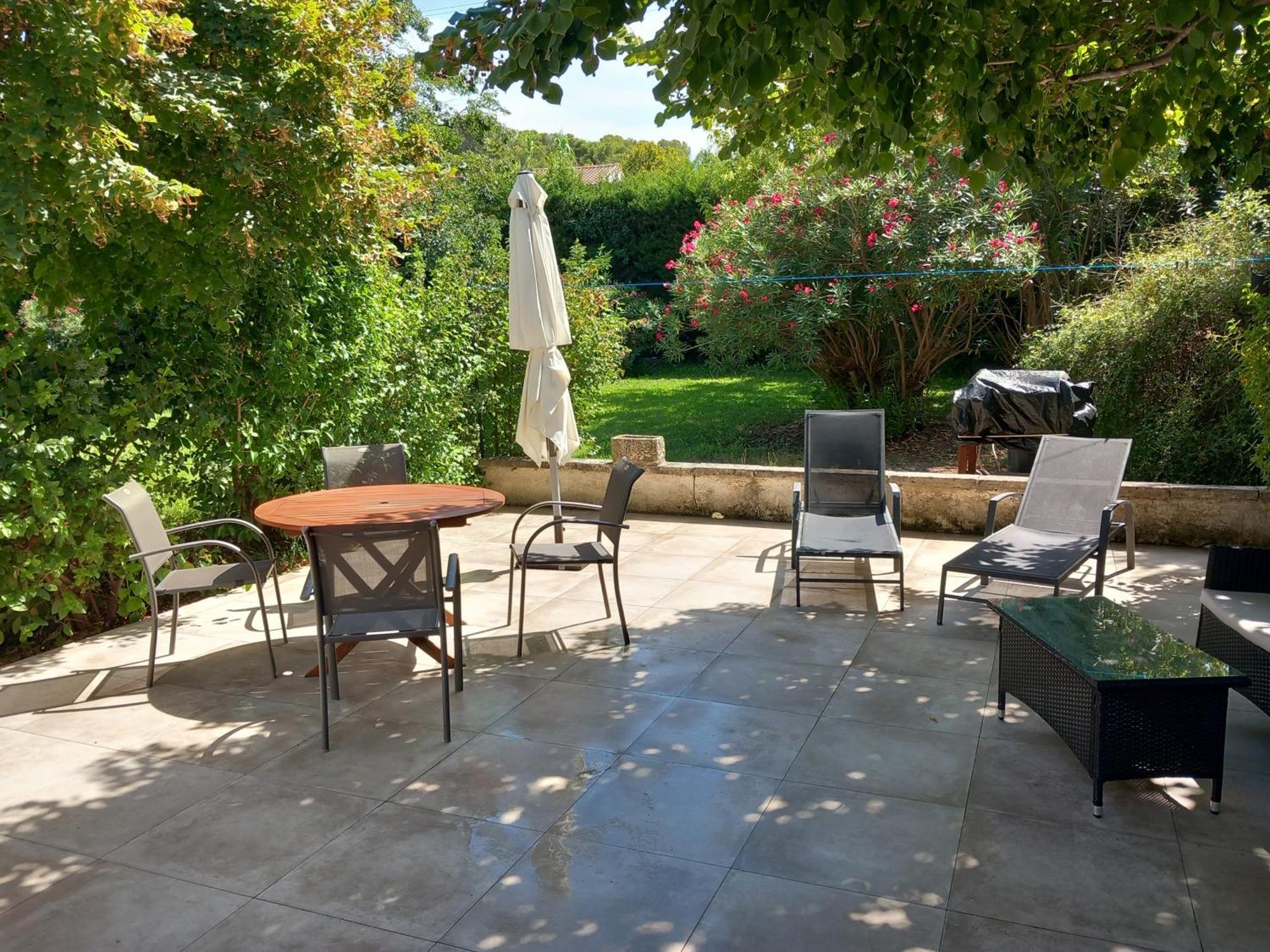 Le Petit Mas Des Alpilles En Provence Villa Saint-Étienne-du-Grès Exterior foto