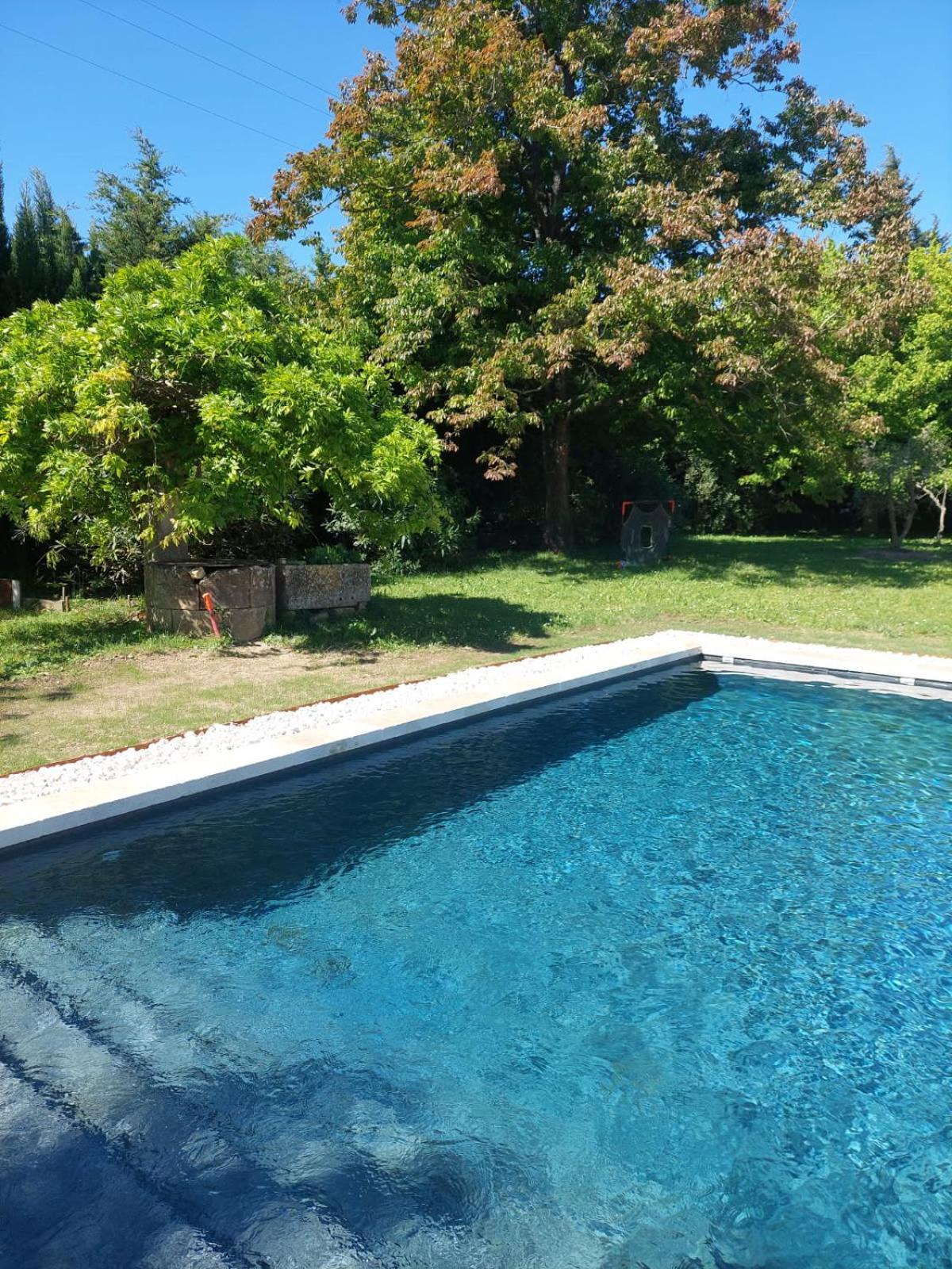 Le Petit Mas Des Alpilles En Provence Villa Saint-Étienne-du-Grès Exterior foto